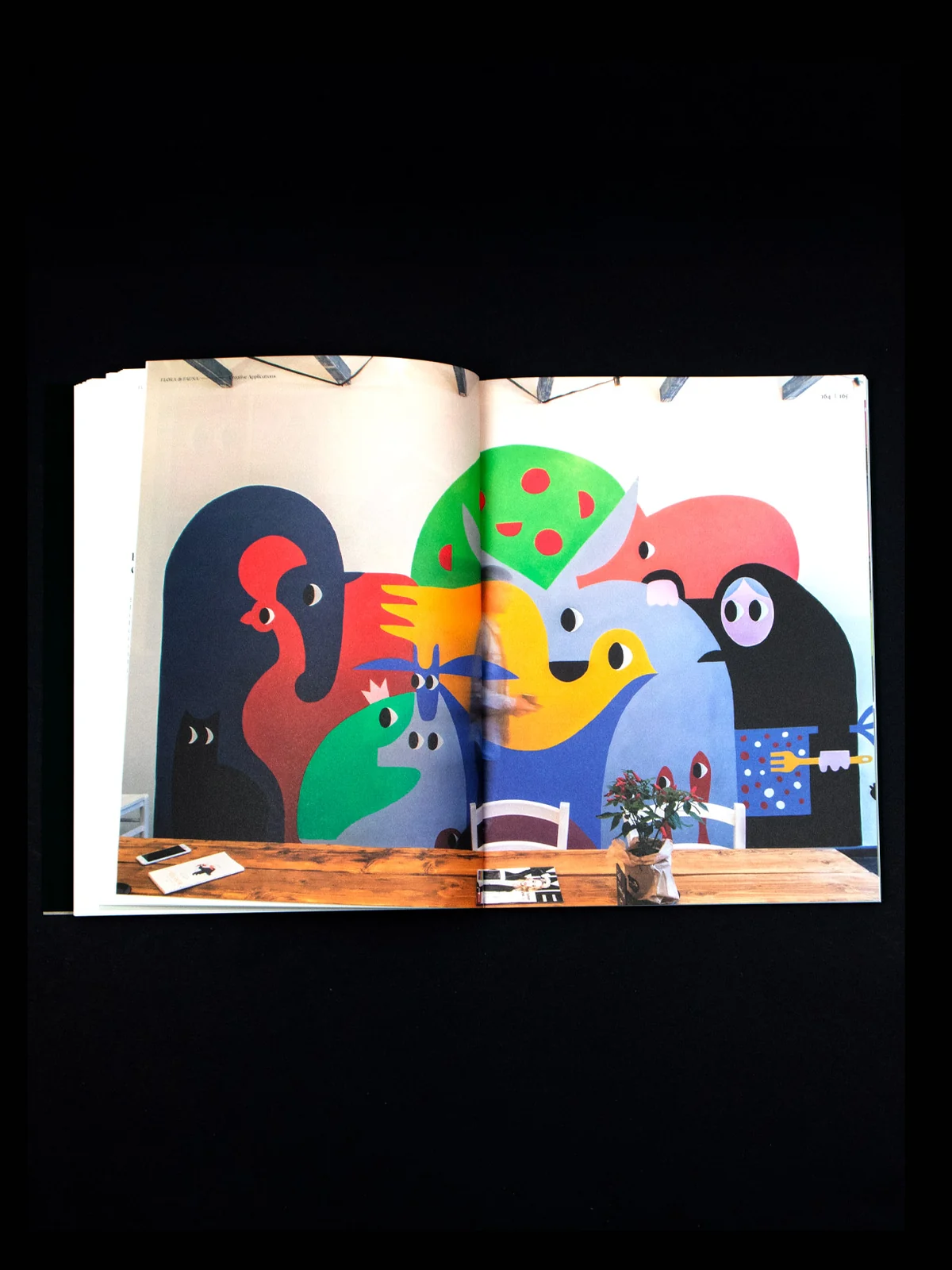 كتاب Flora & Fauna: Design Inspired by Nature من الداخل