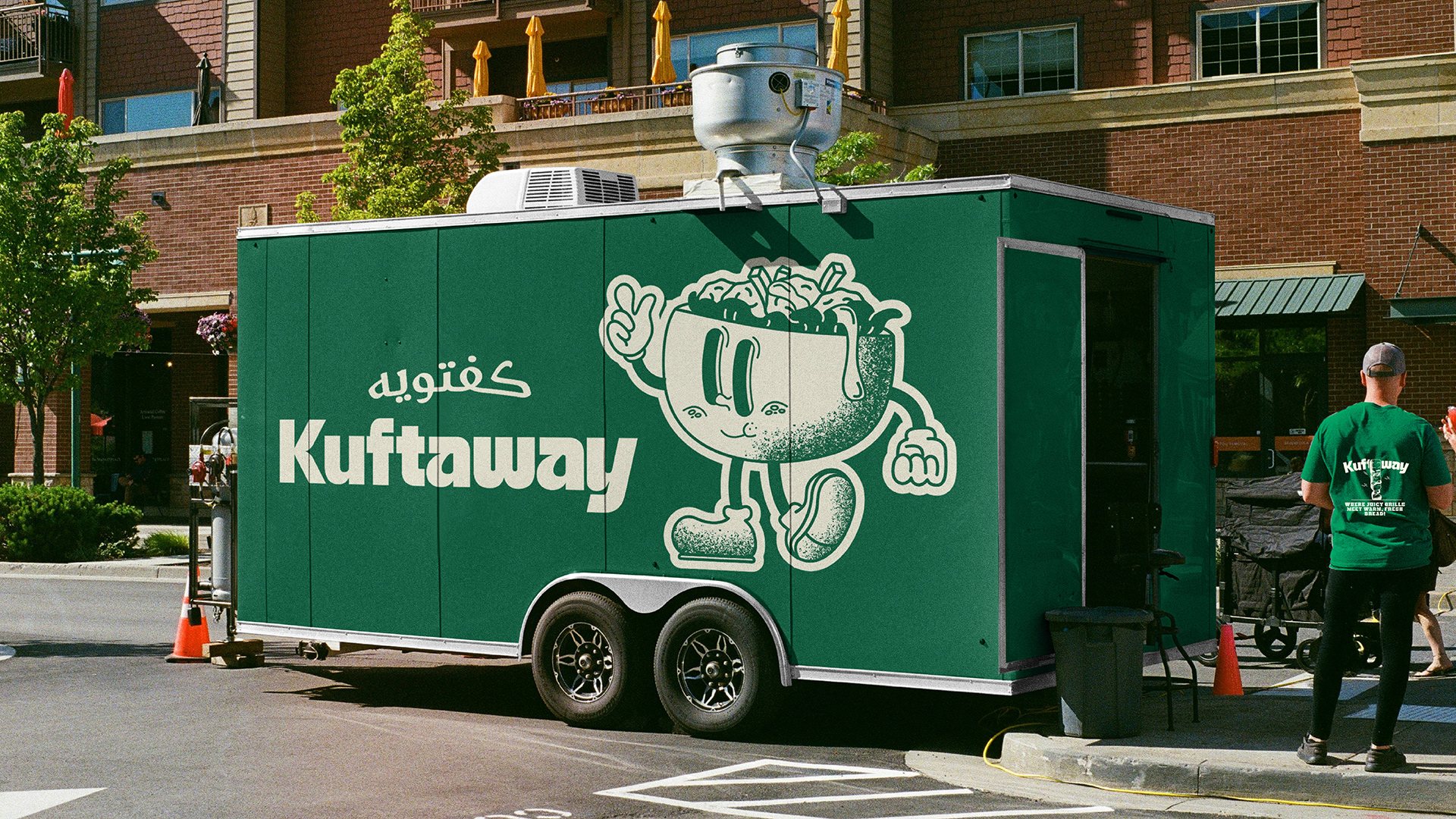 عربة Kuftaway الخضراء بشخصية الساندويتش