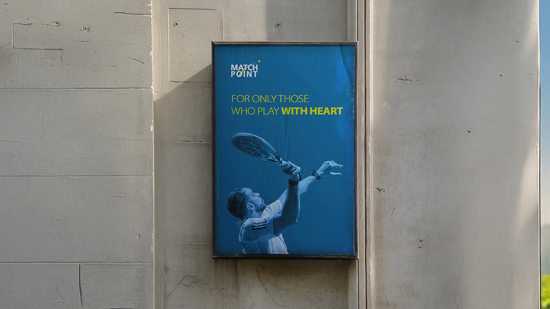 ملصق Match Point الأزرق بعبارة For only those who play with heart